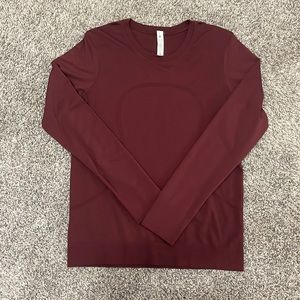 Lululemon Long Sleeve Swiftly Tech Size: 4 / Color: Red Merlot